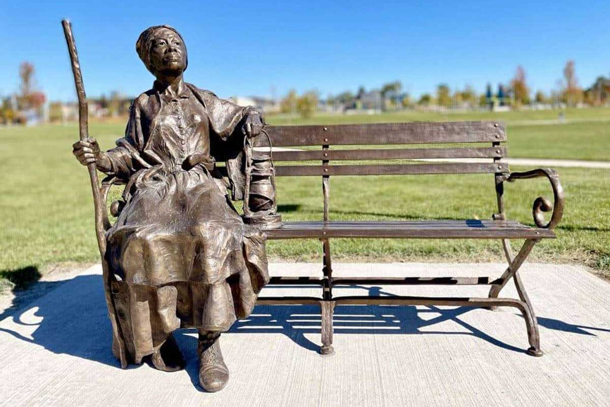 Harriet Tubman statue bench