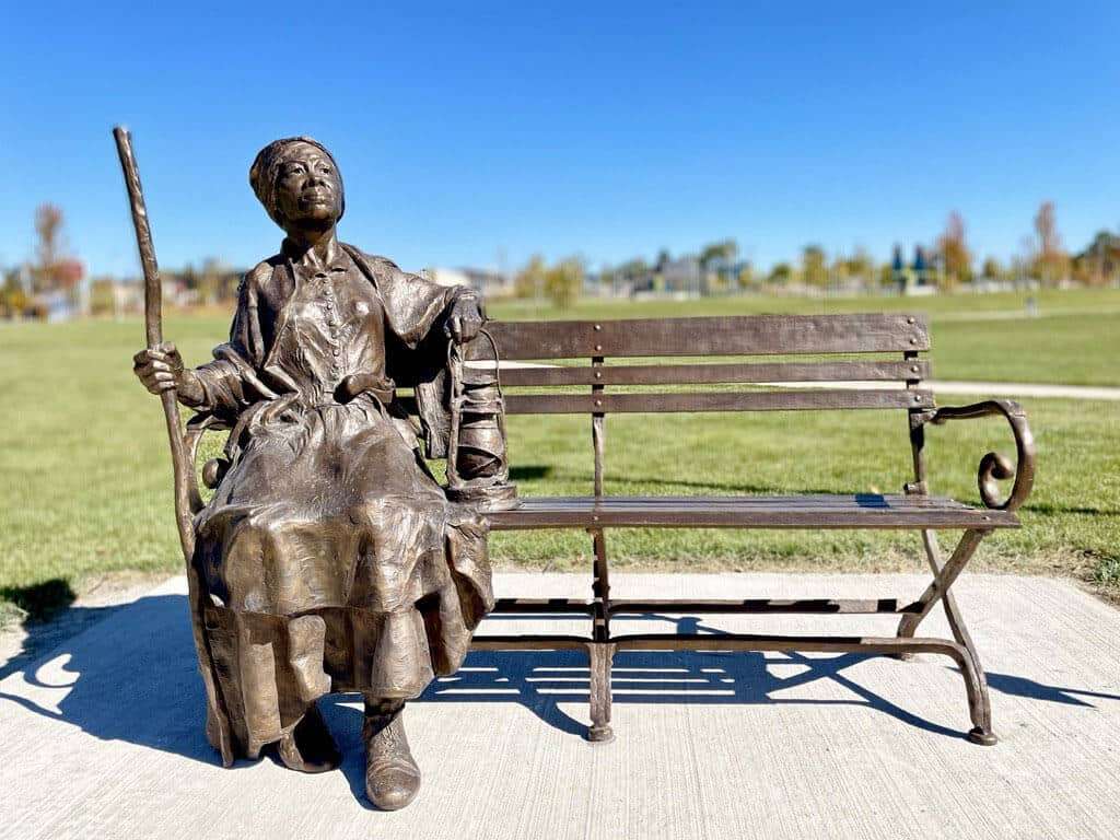 Harriet Tubman statue bench